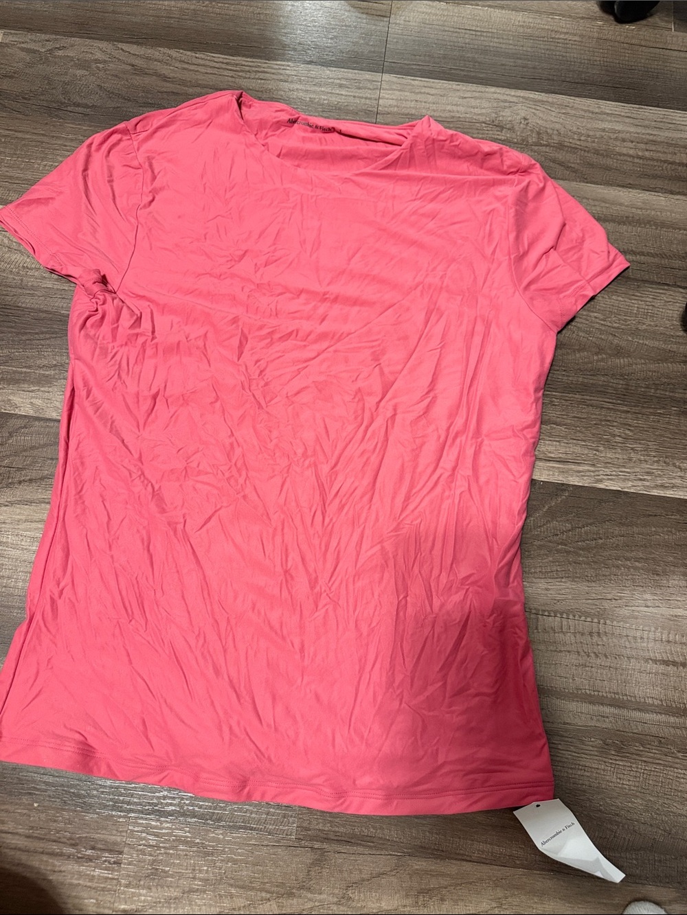 Abercrombie & Fitch Short Sleeve Crew Tee in Bright Pink